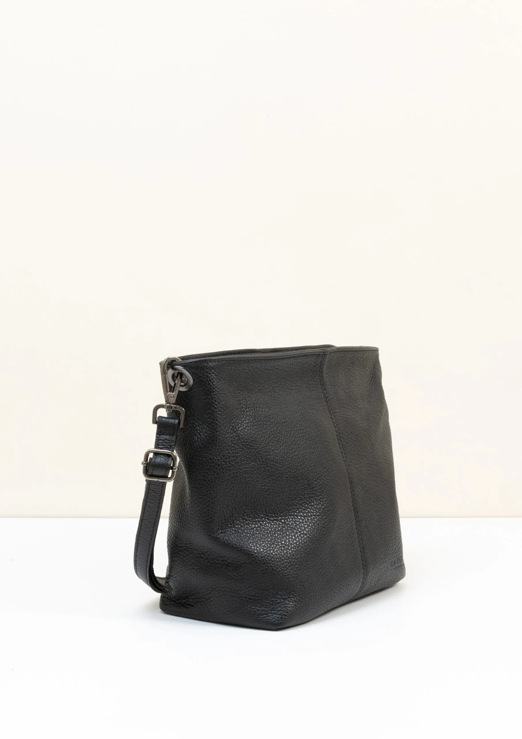 Lola Crossbody Black