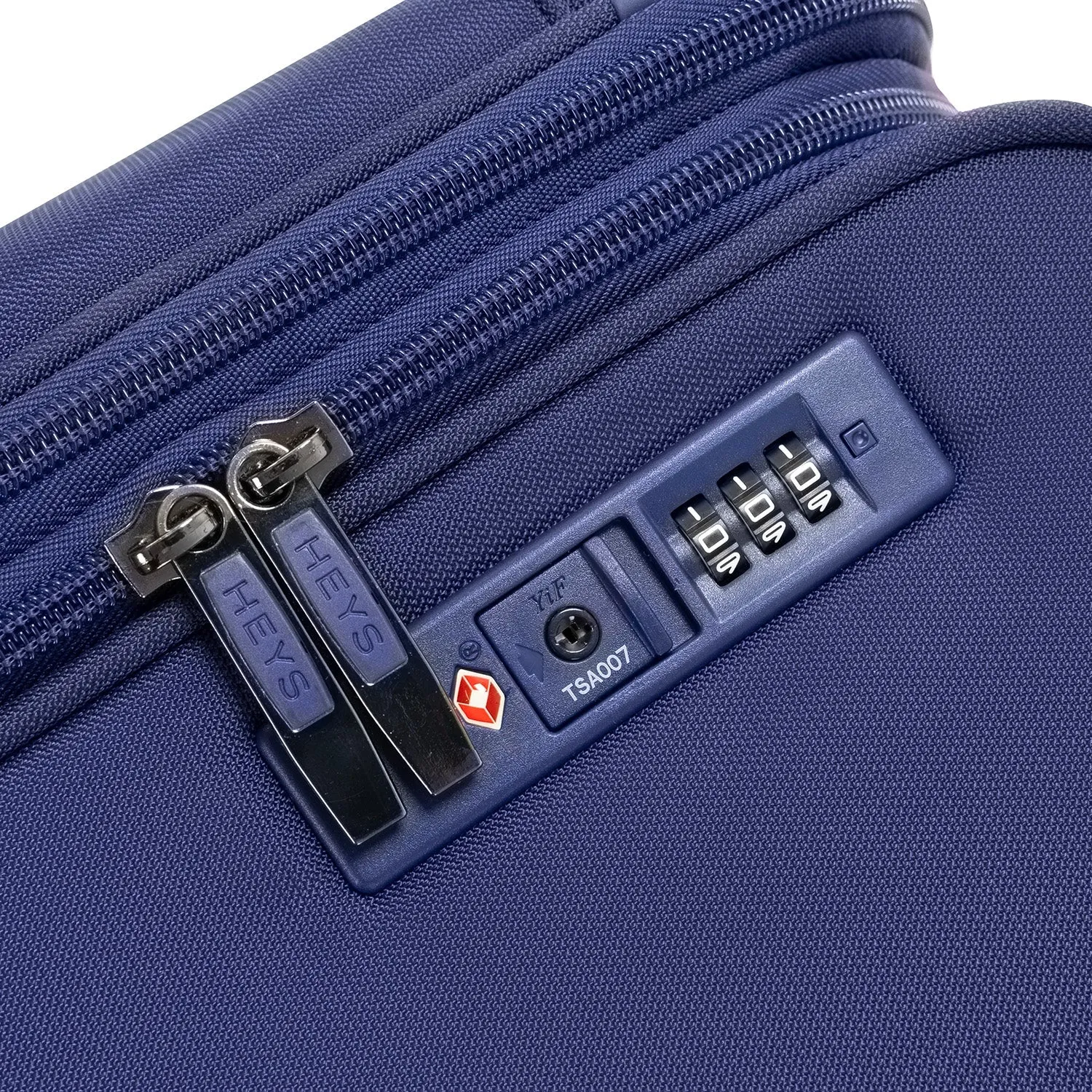 Xero Elite 2.0 31 Inch Luggage | World's Lightest Luggage